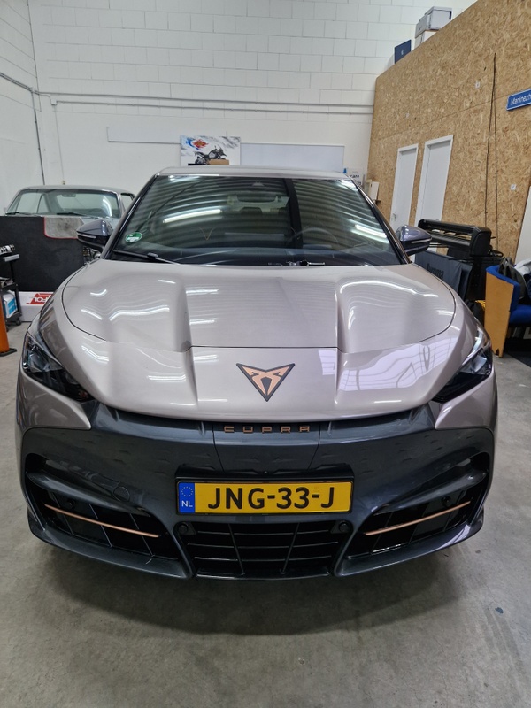 Afbeeldingslocatie: https://tweakers.net/i/WMdoGsS2NSGgmfVtdyeyLKcXQU8=/x800/filters:strip_icc():strip_exif()/f/image/KFJuXKf7NQFjb9K8LHNNYCL1.jpg?f=fotoalbum_large