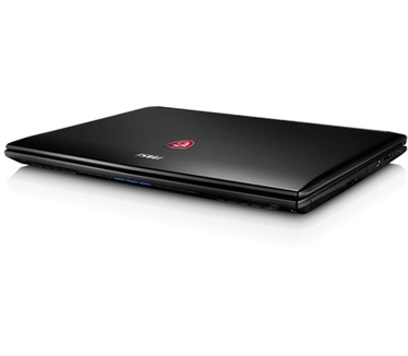 MSI 17.3i eDP i7-7700HQ 8GB 1TB HDD 7200RPMSuper Multi 1050 2GB DDR5 W10