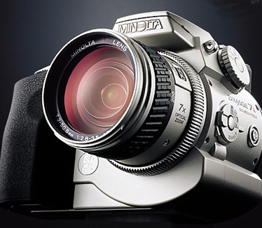 Minolta Dimage 7i voor /zij / onderkant