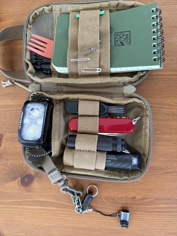 Afbeeldingslocatie: https://tweakers.net/i/WTHkdLritWWPYceuYioOVVgH8Po=/x800/filters:strip_icc():strip_exif()/f/image/bkvld1B5ti4sYqkUZeQTfPMm.jpg?f=fotoalbum_large