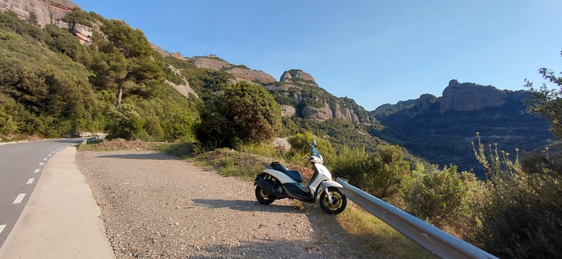 Afbeeldingslocatie: https://tweakers.net/i/WUoEWol-rNfI4YyCZjZq2wE7ryA=/800x/filters:strip_icc():strip_exif()/f/image/JcUjM0OWGXLR1eAQ2AEsutWI.jpg?f=fotoalbum_large