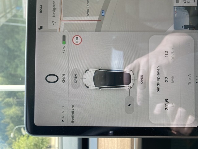 Afbeeldingslocatie: https://tweakers.net/i/W_pVI1hm5CJEMI_-F0s512_PCdI=/full-fit-in/4920x3264/filters:max_bytes(3145728):no_upscale():strip_icc():fill(white):strip_exif()/f/image/6aiTwymp0R2hLyQ67evFkAay.jpg?f=user_large