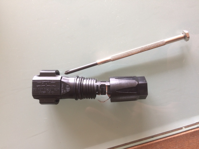 Afbeeldingslocatie: https://tweakers.net/i/WcatdUh-DxriuwkTz3BRGUOXXk8=/800x/filters:strip_icc():strip_exif()/f/image/I4bIJ7R0XX0NTcWzJvi15aga.jpg?f=fotoalbum_large