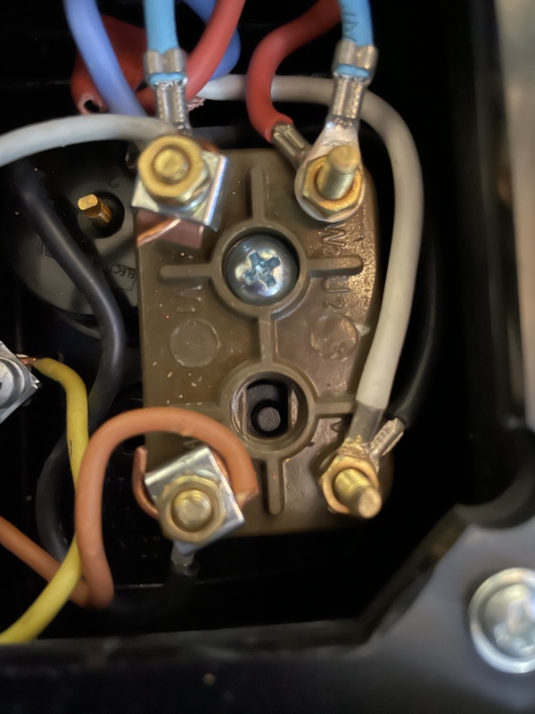 Afbeeldingslocatie: https://tweakers.net/i/WdSsn9h82BBfP_ZulBFfwg3NUFQ=/x800/filters:strip_icc():strip_exif()/f/image/7NRp1LMhGswAUlrJrBwetFJb.jpg?f=fotoalbum_large