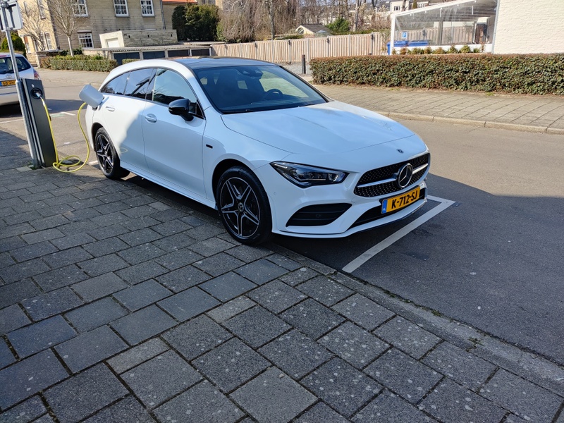 Afbeeldingslocatie: https://tweakers.net/i/Wf-cuZqdWnUYxhGJml0Gm0Vhwf0=/800x/filters:strip_icc():strip_exif()/f/image/ZnzHQIQ8yL7IWkaRaAkZJgzY.jpg?f=fotoalbum_large