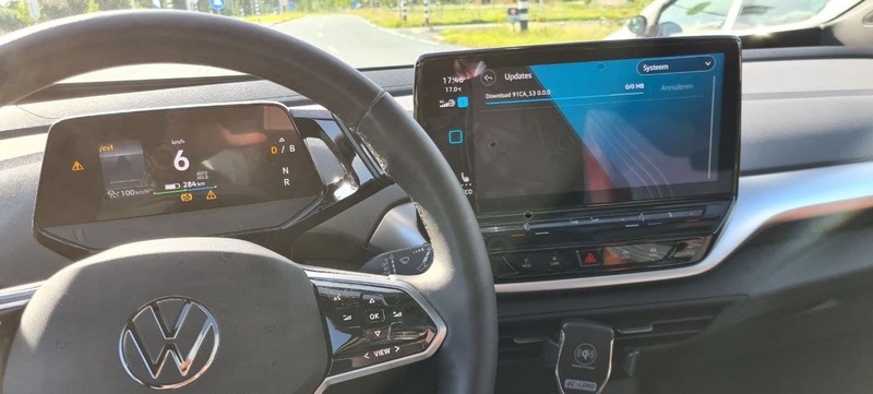 Afbeeldingslocatie: https://tweakers.net/i/WfHgCNbh3B9cNwL0gOd8qMemQnM=/800x/filters:strip_icc():strip_exif()/f/image/Az19tEWA1T0197oFKWb0NYgF.jpg?f=fotoalbum_large