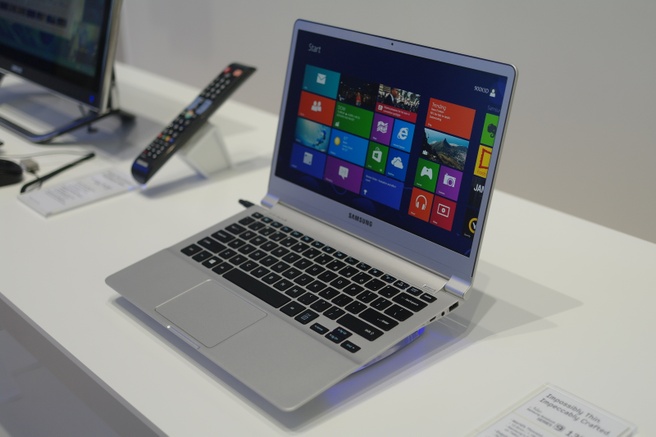 Samsung Series 9 magnesium IFA 2012