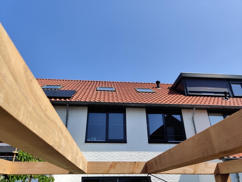 Afbeeldingslocatie: https://tweakers.net/i/WhbjZIGaO38vlML4ibPjYpShlCc=/800x/filters:strip_icc():strip_exif()/f/image/CoGjY2Q40X1m74xqbtDx1zme.jpg?f=fotoalbum_large