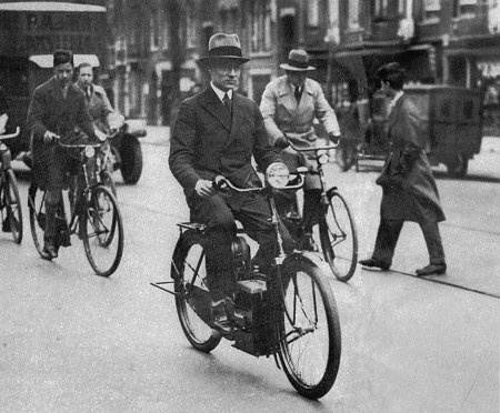 Afbeeldingslocatie: https://tweakers.net/i/WjErsGqSu2_ui5tpvzpP67gGOQY=/full-fit-in/4920x3264/filters:max_bytes(3145728):no_upscale():strip_icc():fill(white):strip_exif()/f/image/ygLI15zs7SlppvG5hwhKpbpX.jpg?f=user_large