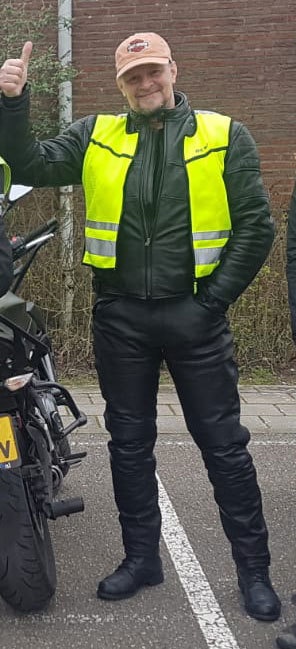 Afbeeldingslocatie: https://tweakers.net/i/WmpOCj-KtFmBzUwoLqga4G-Hpas=/full-fit-in/4920x3264/filters:max_bytes(3145728):no_upscale():strip_icc():fill(white):strip_exif()/f/image/fplbBO7zoIj8XkvePAfYYiOd.jpg?f=user_large