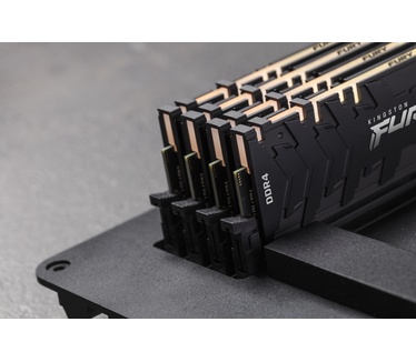 Kingston Fury Renegade RGB KF432C16RB12A/16