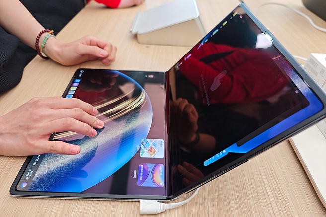 De MateBook Fold van Huawei. Bron: Wang Gang/VCG via Getty Images