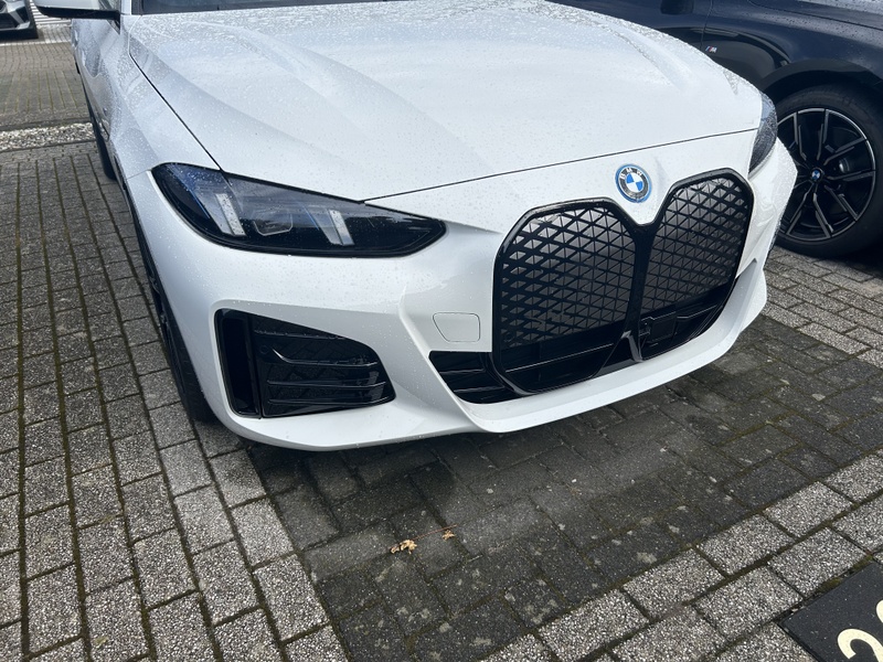Afbeeldingslocatie: https://tweakers.net/i/WoLlBGnRzaOlaqOX7HNE2TguwBg=/800x/filters:strip_icc():strip_exif()/f/image/c8GFbsOOZjFTJIGlg26HLwk6.jpg?f=fotoalbum_large