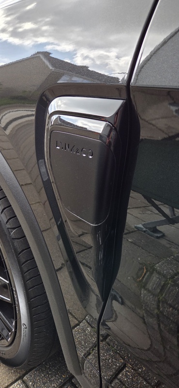 Afbeeldingslocatie: https://tweakers.net/i/Woyym1hXwmQL4QYzzQM7quz89K0=/x800/filters:strip_icc():strip_exif()/f/image/yoEYLcRQHubXGJeHHwrhxteE.jpg?f=fotoalbum_large