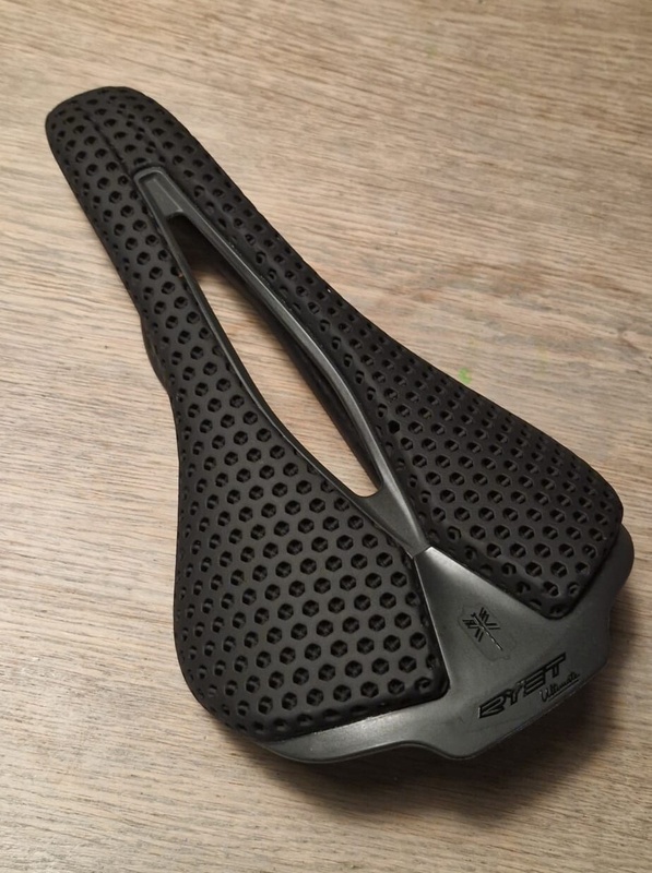 Afbeeldingslocatie: https://tweakers.net/i/WplwGZruCR8YNbWfh8GMpCnPWSA=/x800/filters:strip_icc():strip_exif()/f/image/rtcEkxMIvijkBYGw3NtN3o2w.jpg?f=fotoalbum_large