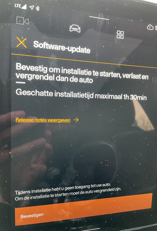 Afbeeldingslocatie: https://tweakers.net/i/WsAFDS4a-t-FTiLpRvDv4Vrv2fQ=/x800/filters:strip_icc():strip_exif()/f/image/3HzgrnkgXLWjcZ4y65AuAMwi.jpg?f=fotoalbum_large