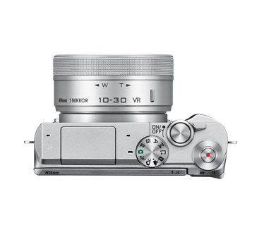 Nikon 1 J5 + VR 10-30mm 3.5-5.6 PD-Zoom Zilver