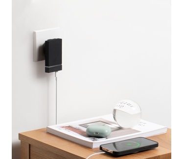 Native Union Smart Charger
