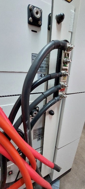 Afbeeldingslocatie: https://tweakers.net/i/WxSoiOhD6-URY8jnWyWMOpjaxyk=/fit-in/4920x3264/filters:max_bytes(3145728):no_upscale():strip_icc():strip_exif()/f/image/5dEUXQq56Ixu3xBZo1U6sTvZ.jpg?f=user_large