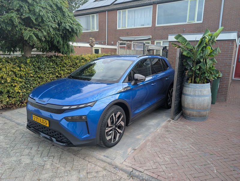 Afbeeldingslocatie: https://tweakers.net/i/Wyd4uOB1FIb3oIHpm4DbBGUYkWM=/800x/filters:strip_icc():strip_exif()/f/image/4odSe8MvdPyosMbAqzcPXRUs.jpg?f=fotoalbum_large