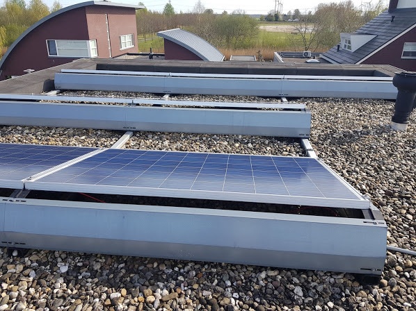 Afbeeldingslocatie: https://tweakers.net/i/X1oXdiNa3oN_Fgo93V-P4wePNO0=/f/image/SC9zEJKDXADfT0IsALUsewpW.jpg