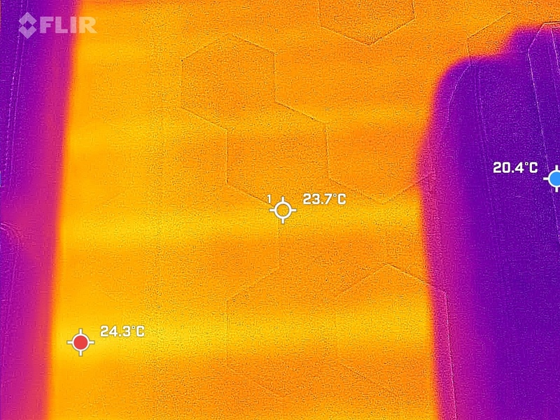 Afbeeldingslocatie: https://tweakers.net/i/X3Z1v95jE4CfLd2og6Wn5wWpho4=/800x/filters:strip_icc():strip_exif()/f/image/50PMCFFEVf0StD5syeRsbgYr.jpg?f=fotoalbum_large