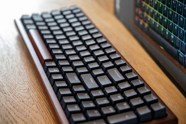 Afbeeldingslocatie: https://tweakers.net/i/X9PKQ5u7_hh1WQsw_7aeur5vY5o=/620x/filters:strip_icc():strip_exif()/m/674583/1VkWTrne99B6xc8PevQuMNzkC6ZtiUXs39ju2exD56MNfNhGpB.jpeg?f=620xauto