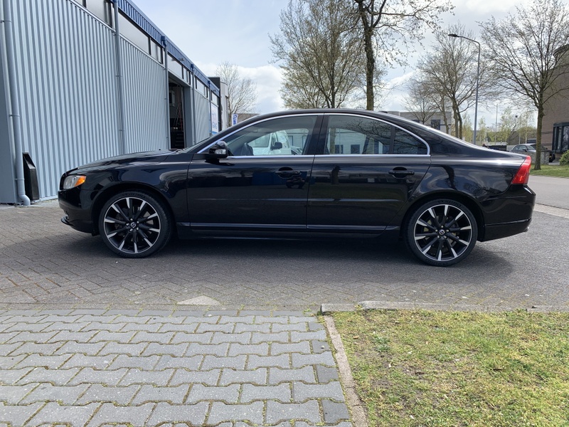 Afbeeldingslocatie: https://tweakers.net/i/X9QzczLaG9LDjwoB4IgL4sFfDaw=/800x/filters:strip_icc():strip_exif()/f/image/DbXWVqa7PAONrpZcsGOjmpGf.jpg?f=fotoalbum_large