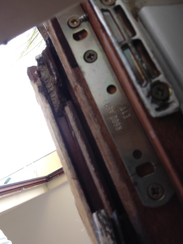 Afbeeldingslocatie: https://tweakers.net/i/XBPDo5Tfpda6dmPJMniYxPTWxkU=/x800/filters:strip_icc():strip_exif()/f/image/NdYj6sysTxYZ83ZSd92URLqi.jpg?f=fotoalbum_large