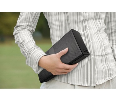 Philips Fidelio Universal Wireless Portable Speaker (P8BLK/10)