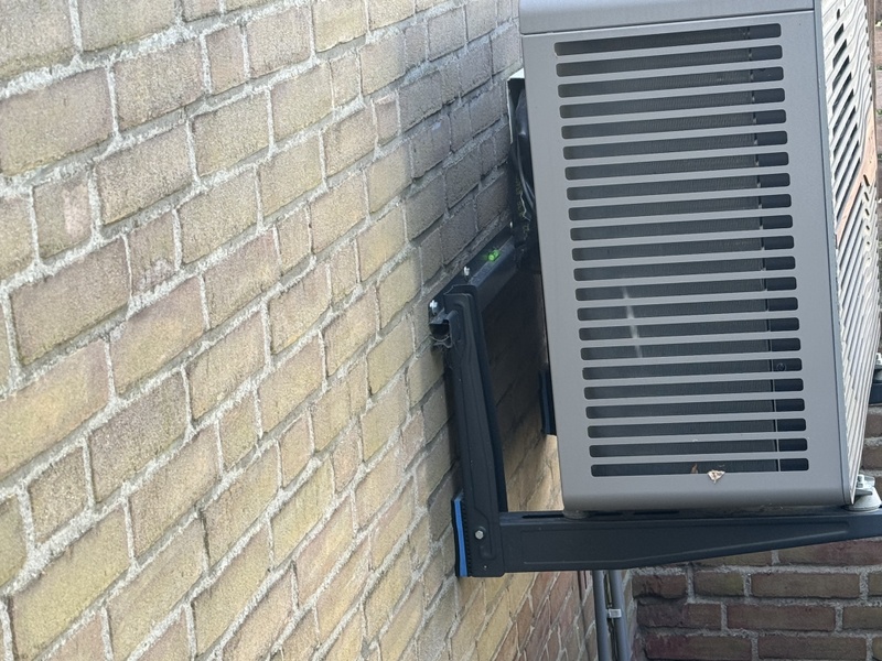Afbeeldingslocatie: https://tweakers.net/i/XKKzh_Rasr6I8a4euZP7iSpT_Gk=/800x/filters:strip_icc():strip_exif()/f/image/z8hLGoH89n0MxtSO2QQUnMiH.jpg?f=fotoalbum_large