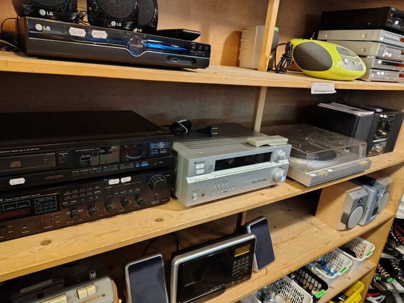 Afbeeldingslocatie: https://tweakers.net/i/XKgaGLfpvZfpXUH1xgnJGAiVwVA=/800x/filters:strip_icc():strip_exif()/f/image/8eGD3aV4q3MuoBhICmPwHKTf.jpg?f=fotoalbum_large