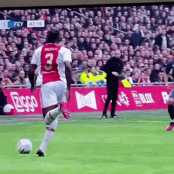 Afbeeldingslocatie: https://tweakers.net/i/XMhhUgQCWZ7fb713NwzWfdicIyQ=/full-fit-in/4000x4000/filters:no_upscale():gifsicle():strip_exif()/f/image/OBgMLa6cpphjwnZZICyCHxiO.gif?f=user_large