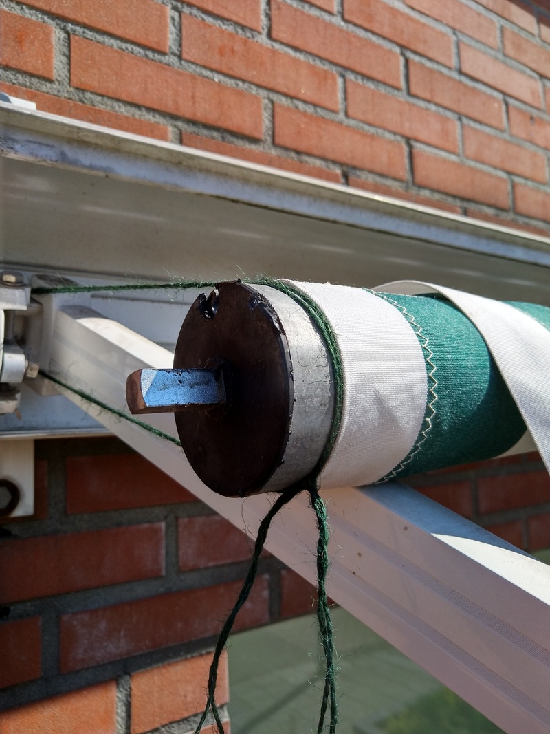 Afbeeldingslocatie: https://tweakers.net/i/XMzOxKX_0LZuGtjdQcBybKlI3CM=/800x/filters:strip_icc():strip_exif()/f/image/rzHNdWQepndBSqBWg47hTeLO.jpg?f=fotoalbum_large