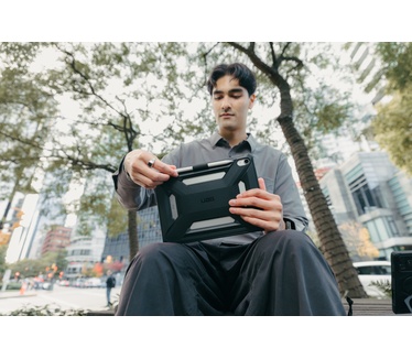 Urban Armor Gear 124507114040