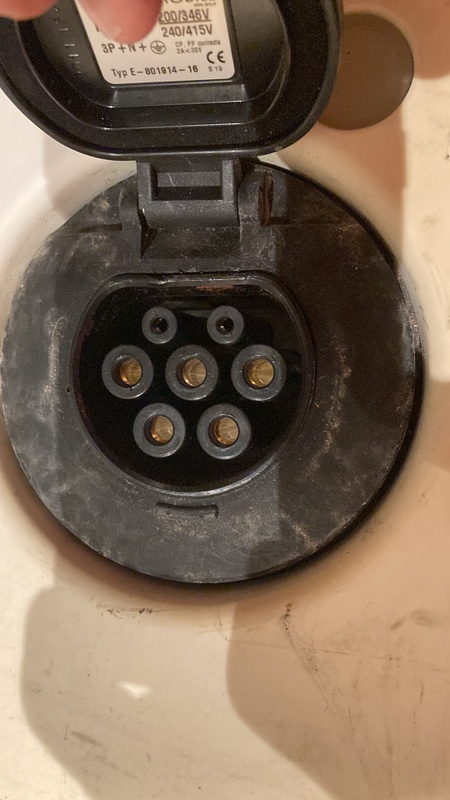 Afbeeldingslocatie: https://tweakers.net/i/XNW2ta-8eaXdlLZfMYXfKS7NAUE=/x800/filters:strip_icc():strip_exif()/f/image/kGxZSWcYcAELY6m0xVpoUkbG.jpg?f=fotoalbum_large