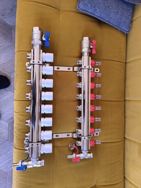 Afbeeldingslocatie: https://tweakers.net/i/XRX4AhodV2qY41sL73faA8qD_Qg=/x800/filters:strip_icc():strip_exif()/f/image/8FxStV5pZnTJNoPtrHj6igEf.jpg?f=fotoalbum_large