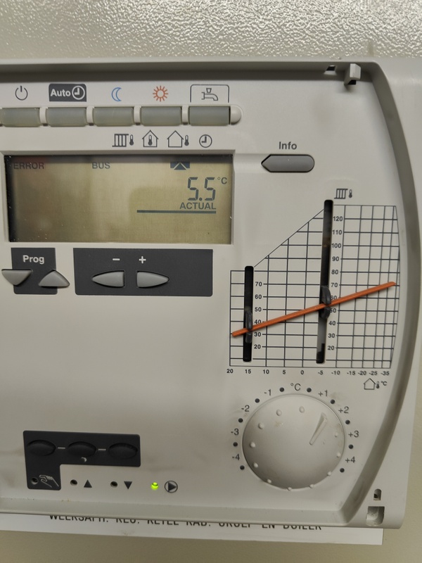 Afbeeldingslocatie: https://tweakers.net/i/XXG9MIKu1r2AjP2YPdU-0L7oP5s=/x800/filters:strip_icc():strip_exif()/f/image/CaQfX1dCudQsmCnlSR80cdWT.jpg?f=fotoalbum_large