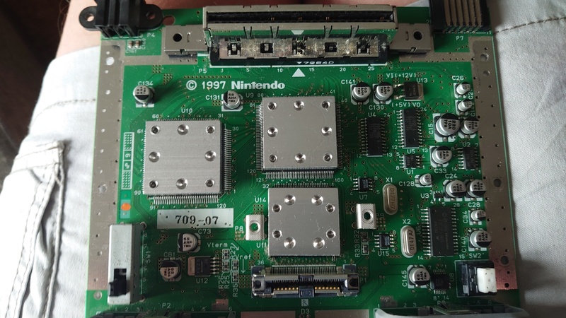 Afbeeldingslocatie: https://tweakers.net/i/XXfJzZhKqbOEWS2sB_bM4SLC2-g=/800x/filters:strip_icc():strip_exif()/f/image/QAgzpebo4QPHUfkbFyfi4Hcs.jpg?f=fotoalbum_large