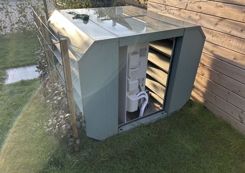 Afbeeldingslocatie: https://tweakers.net/i/XZ4NlKOhNdorafDB8oaA_KL5EK8=/800x/filters:strip_icc():strip_exif()/f/image/oT1CqrCaYZiCPRUmAf5JpL1V.jpg?f=fotoalbum_large