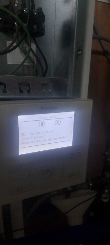 Afbeeldingslocatie: https://tweakers.net/i/XcKXSp2HVcn73AG7_6ml7LWIrsg=/x800/filters:strip_icc():strip_exif()/f/image/8AcvutSrMxW3gnA6TcIq6ZOk.jpg?f=fotoalbum_large