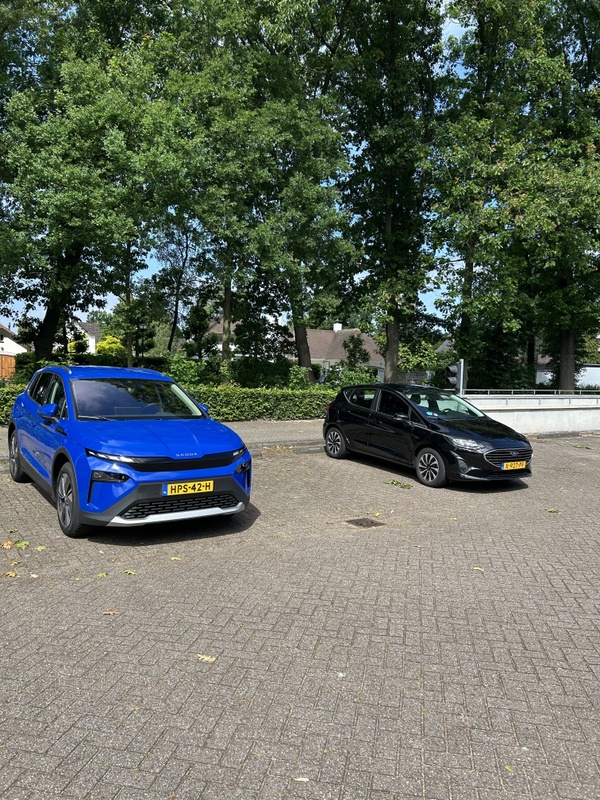 Afbeeldingslocatie: https://tweakers.net/i/Xck18nd35m-4z0EUq_zsf4TFq40=/x800/filters:strip_icc():strip_exif()/f/image/cOTUZ3rJxWLkhV4EFDsUbarz.jpg?f=fotoalbum_large