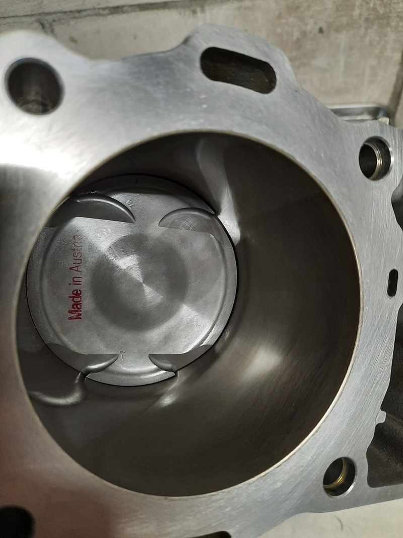 Afbeeldingslocatie: https://tweakers.net/i/XeptQsEcRcEsyOonE_OD0pxvnbE=/800x/filters:strip_icc():strip_exif()/f/image/Osu3mnQL0yYBvgCmF6C69bpW.jpg?f=fotoalbum_large