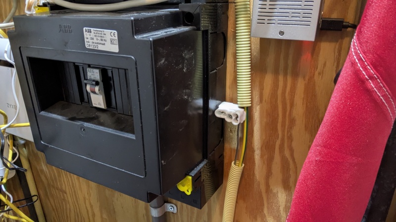 Afbeeldingslocatie: https://tweakers.net/i/XfzmCaTz0fPX5mw-GHz0BBrPDUA=/800x/filters:strip_icc():strip_exif()/f/image/un6skrwD7QDa8vpJlbG35gc2.jpg?f=fotoalbum_large