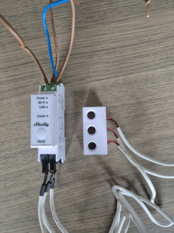 Afbeeldingslocatie: https://tweakers.net/i/Xhaad7UmDft3li4qN8FldrP2ZMA=/x800/filters:strip_icc():strip_exif()/f/image/PQU6YrLkjS3hHMKaqO1wxMtJ.jpg?f=fotoalbum_large