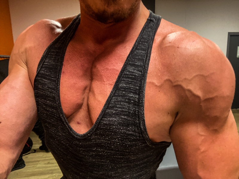 Afbeeldingslocatie: https://tweakers.net/i/XjuTixK08AC0wNba0lfNX02SDv8=/800x/filters:strip_icc():strip_exif()/f/image/KIF168NOrJR6FeQTYxLpKe57.jpg?f=fotoalbum_large