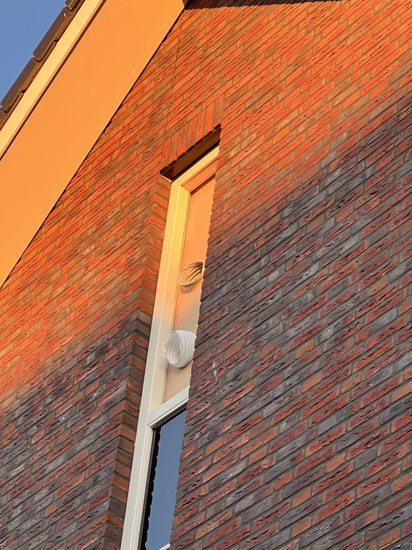 Afbeeldingslocatie: https://tweakers.net/i/XkO-bRy7uUCi_zpzMTM7edeauGk=/x800/filters:strip_icc():strip_exif()/f/image/nwvHoTEMgrSPjKaWa4eqeScG.jpg?f=fotoalbum_large