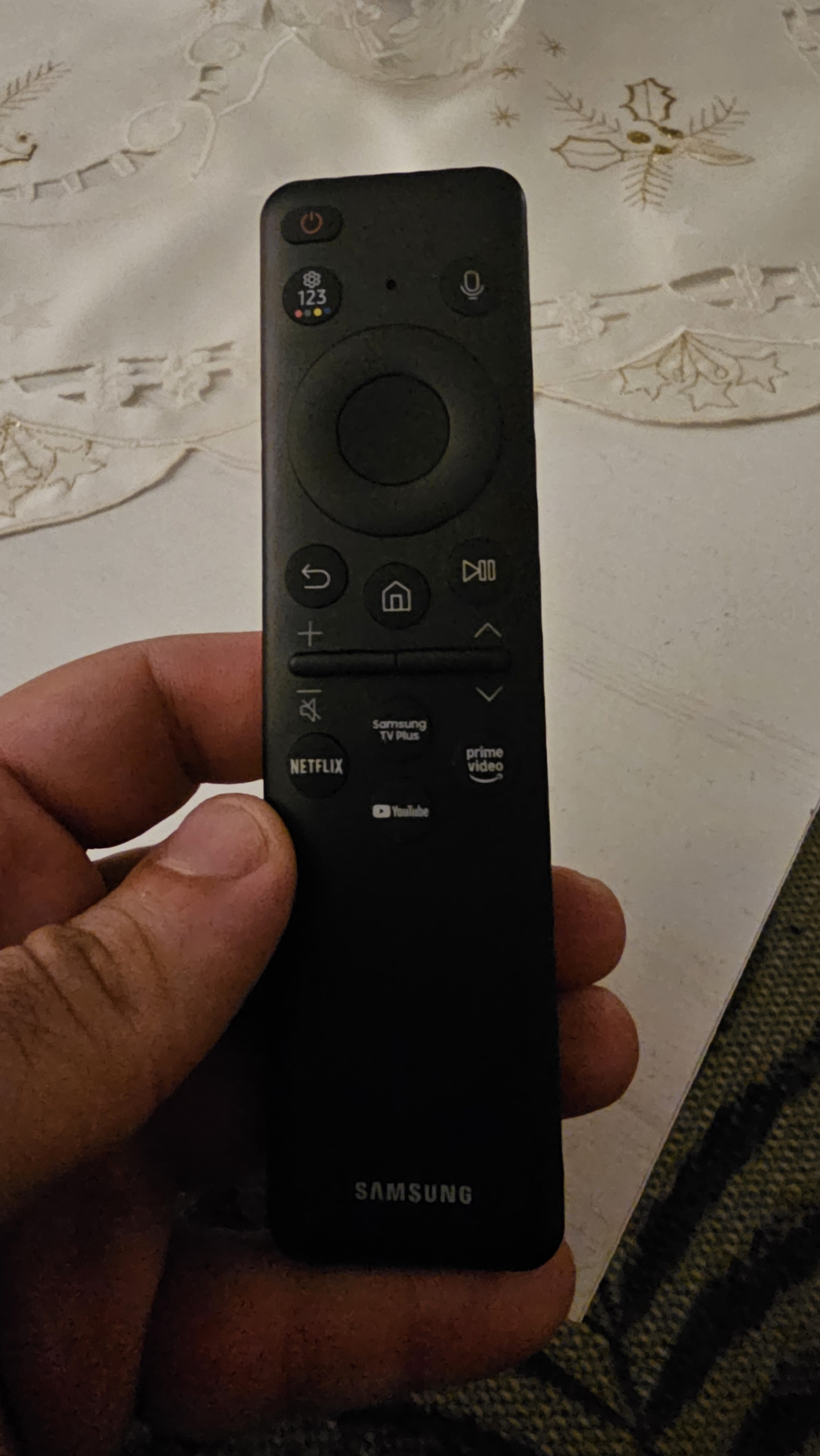 Afbeeldingslocatie: https://tweakers.net/i/XnrRUu-MlVFTRH8Bk2t-nRcd4uE=/m/506987/1VjHQ4ajJ1sTBSwbumyYmN8YxtTuaqeUpF0yrJ46IO4atbkmN6.jpeg