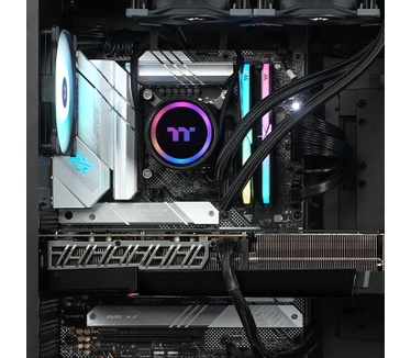 Thermaltake Titan