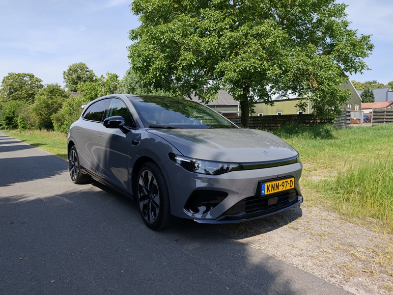 Afbeeldingslocatie: https://tweakers.net/i/XqZ6U4h2y6OiTdBeMMdr0pylW9I=/800x/filters:strip_icc():strip_exif()/f/image/gUDgyjogQG0ILAc1tJFAW6Zp.jpg?f=fotoalbum_large